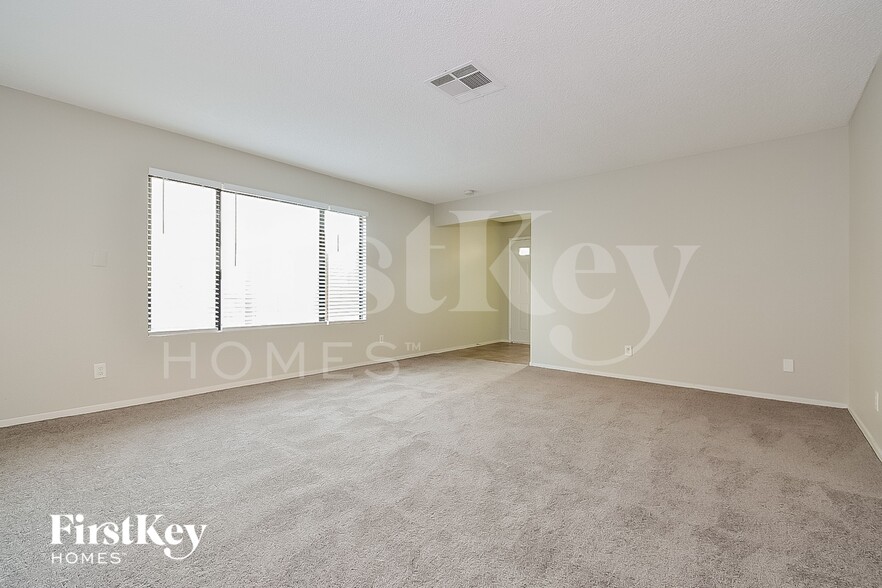 Building Photo - 1335 Clagett Ln