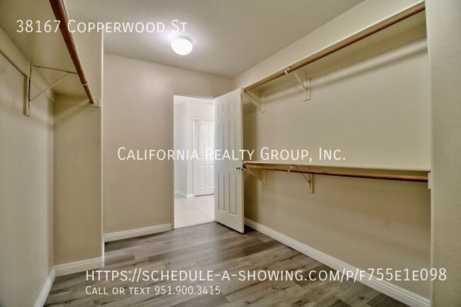 Building Photo - 38167 Copperwood St