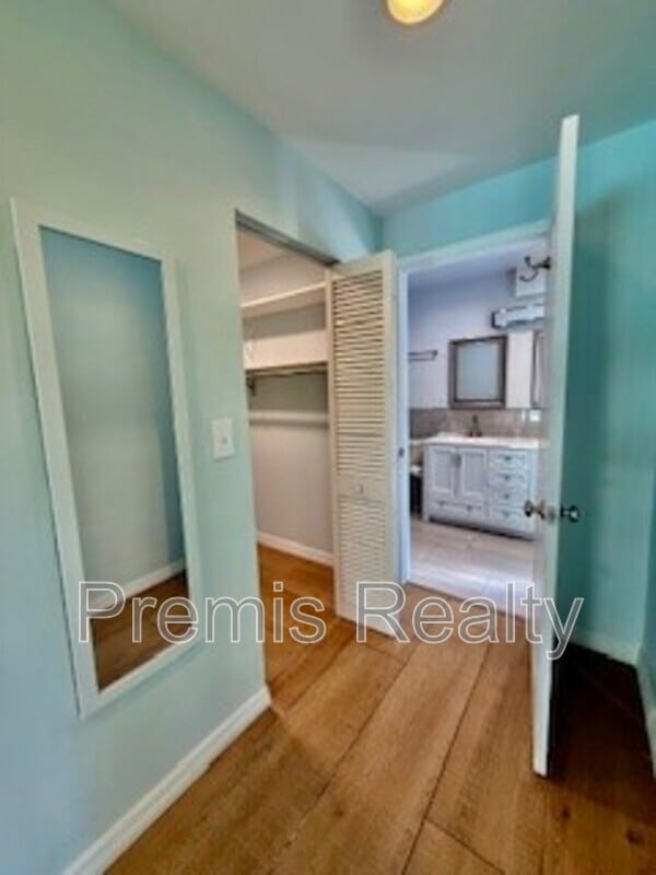 Building Photo - 1770 Braxton Bragg Ln