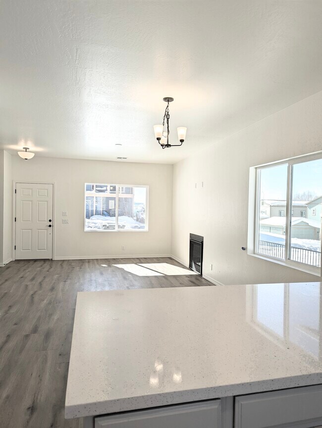 Great Room - 5026 E Retreat Cir