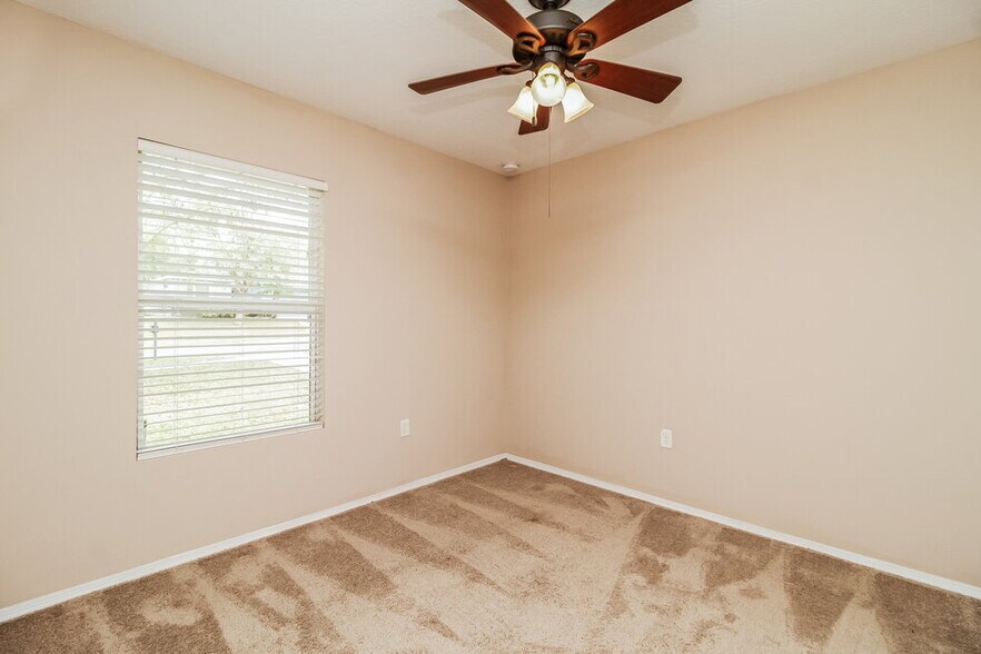 Building Photo - 2845 Breezy Meadow Rd