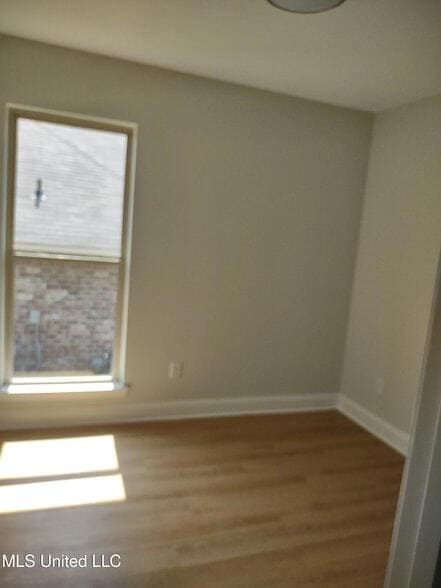 Building Photo - 576 Silver Hill Dr