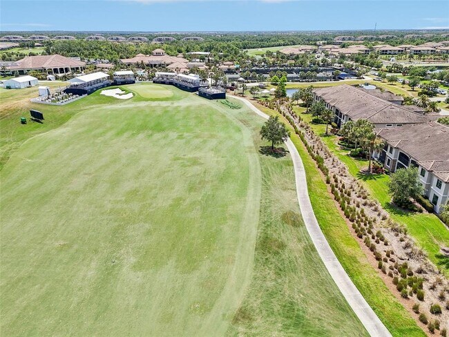 Building Photo - 5528 Palmer Cir