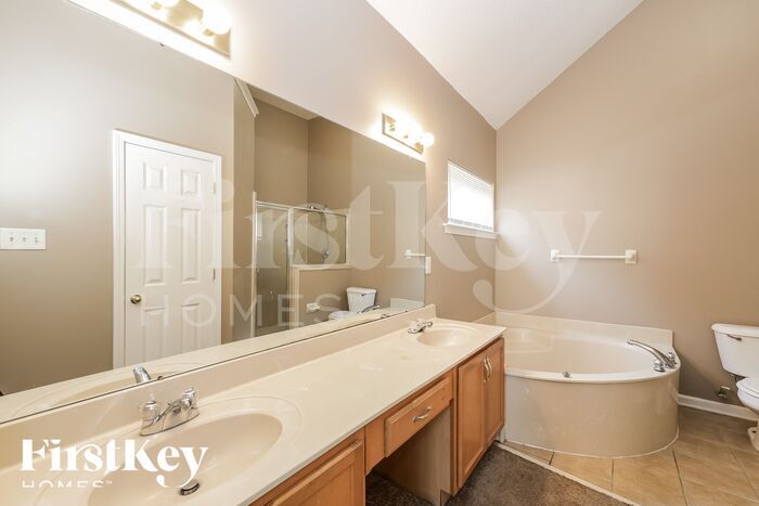 Building Photo - 3931 Neyland Valley Dr
