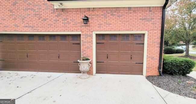 Building Photo - 3595 Greenside Ct