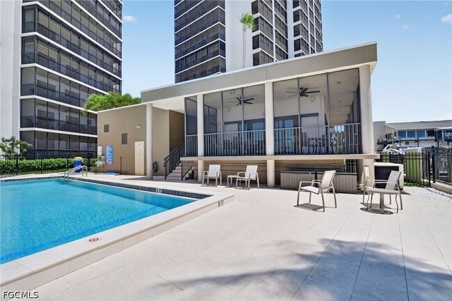 Building Photo - 1900 Virginia Ave