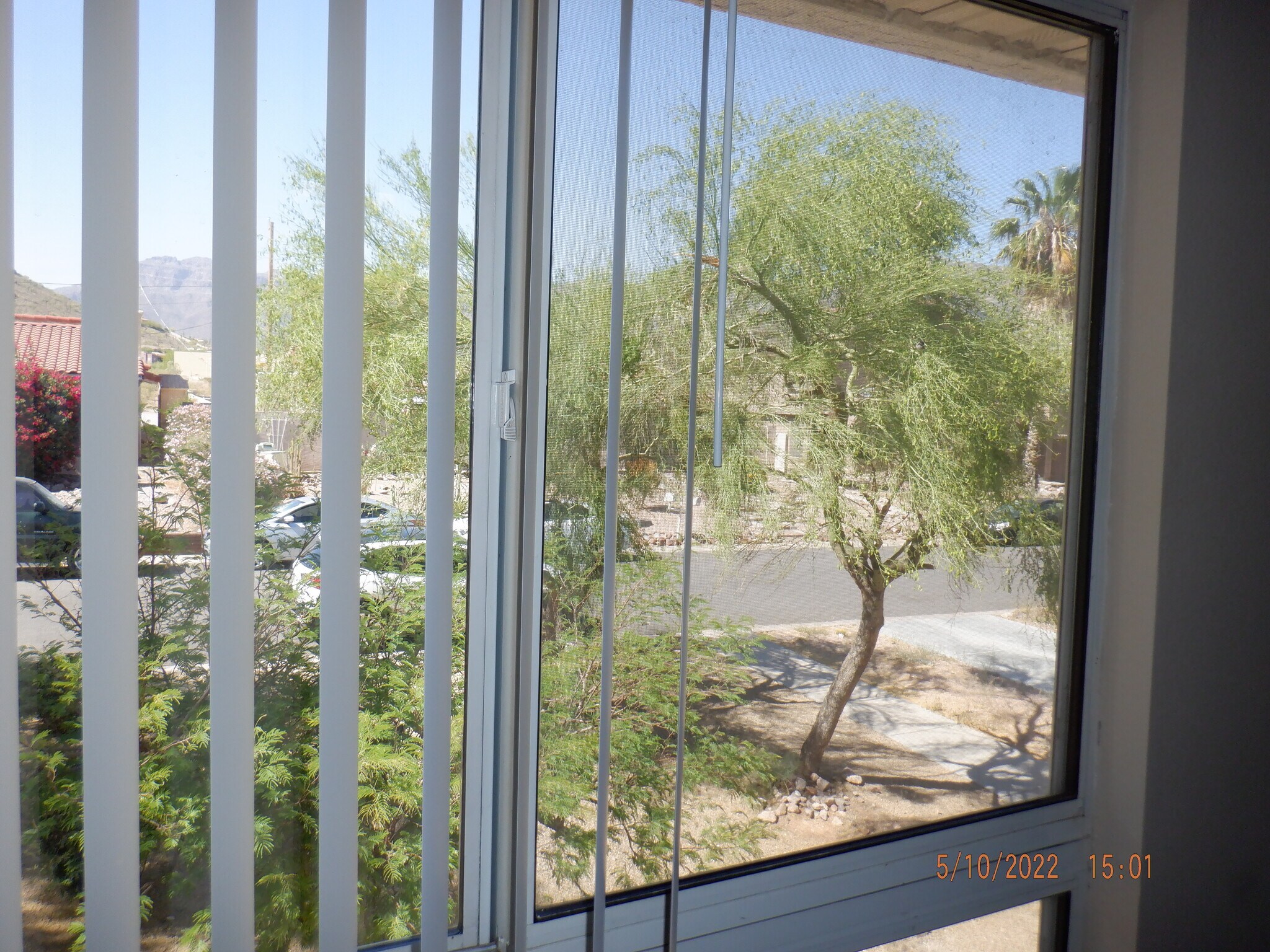 Building Photo - 9885 E La Palma Ave