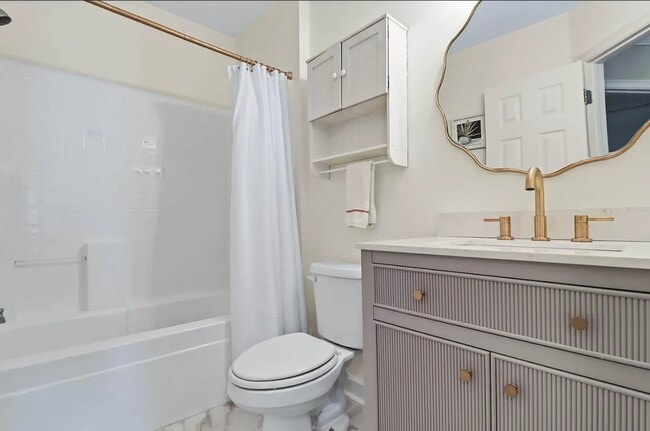 Building Photo - 1664 William Hapton Way