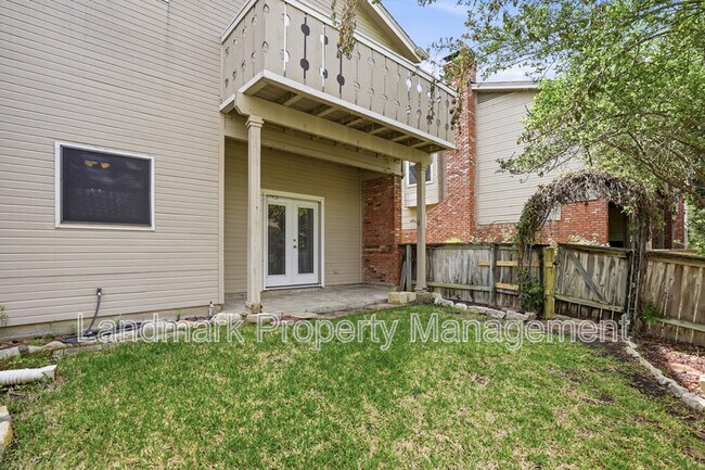 Building Photo - 5845 Water Ridge Dr