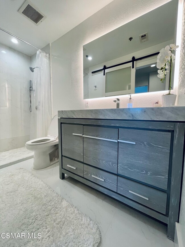 Building Photo - 675 Oak Run Trail