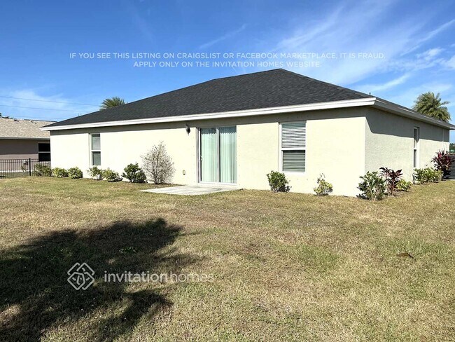 Building Photo - 25041 Alcazar Dr