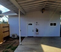 Building Photo - 610 Miles Ave