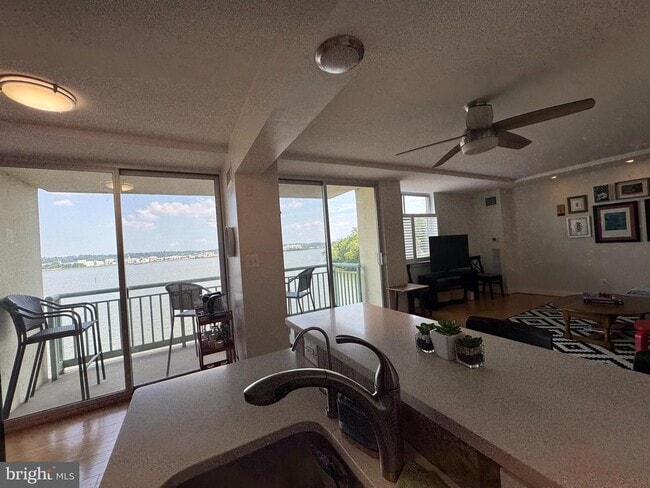 Building Photo - 501 Slaters Ln