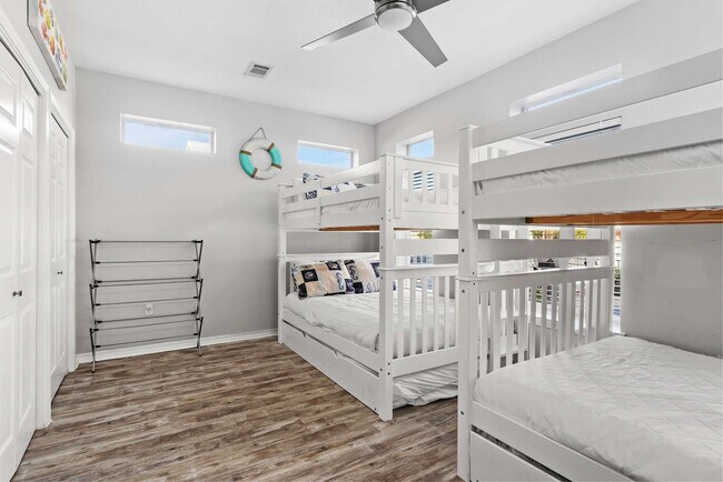 Building Photo - 2809 Scenic Hwy 98