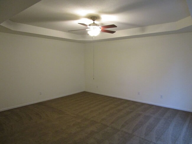 Building Photo - 5000-5002 Carrie Ridge Dr.