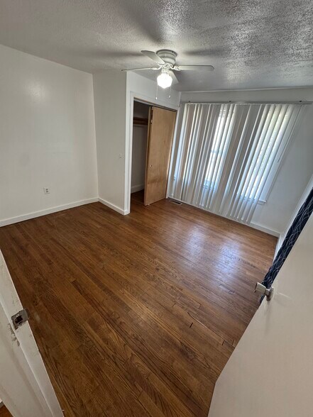 Building Photo - 28 Compton St