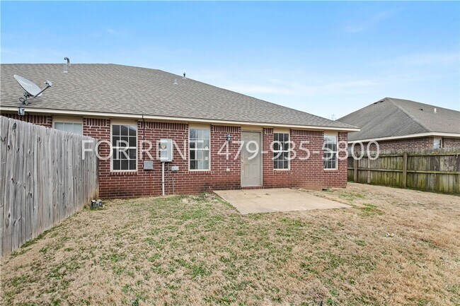 Building Photo - 1669 Evening Shade Dr