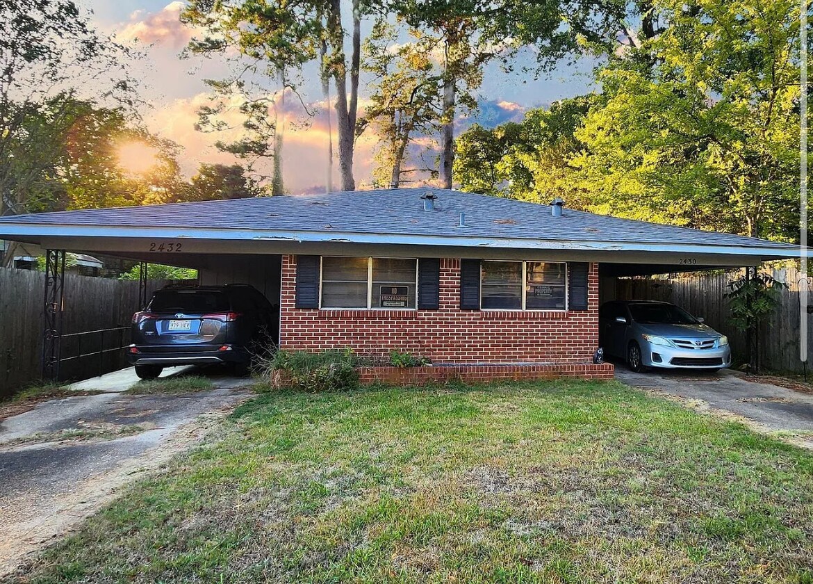 Building Photo - 2431 Highland Ave