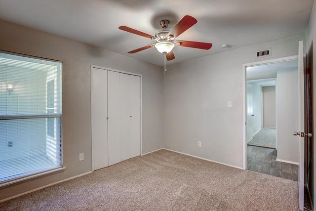 Building Photo - 7801 Summerglen Rd