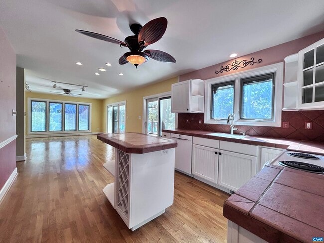 Building Photo - 41 Bolling Cir