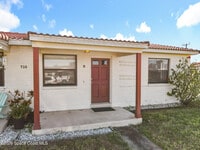 Building Photo - 710 Flamingo Dr