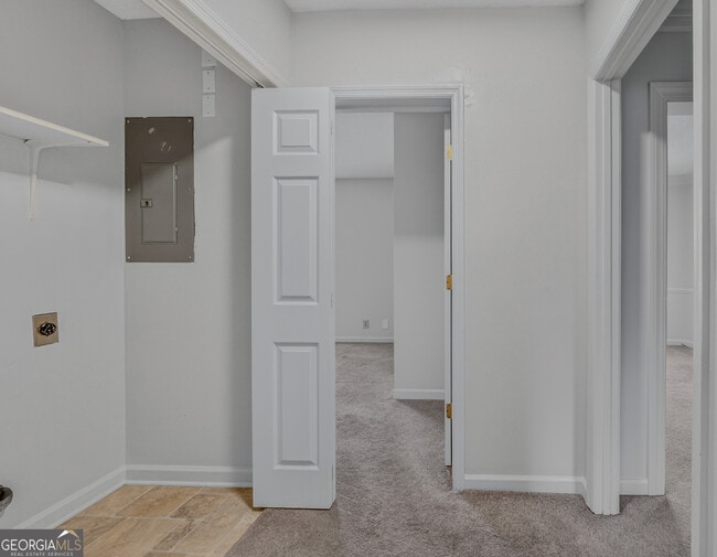 Building Photo - 207 Harwell Ave