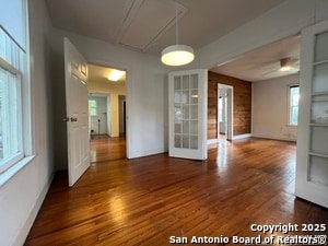 Building Photo - 420 Benton St
