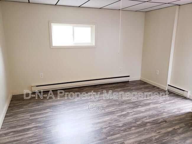 Building Photo - 3910 PA-447