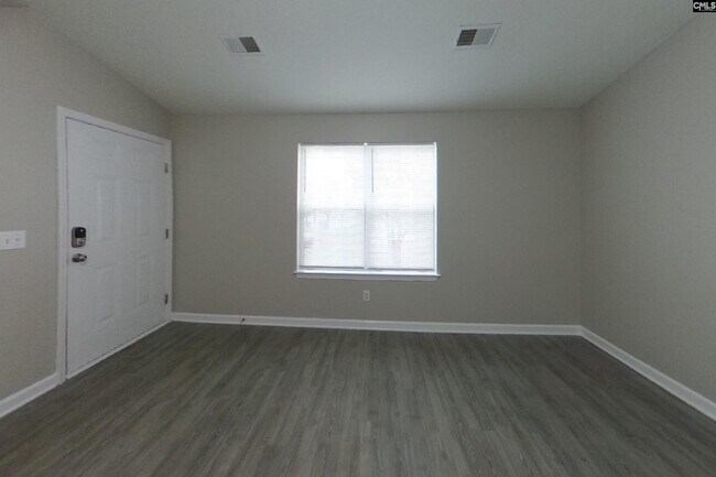 Building Photo - 1310 May Oak Cir
