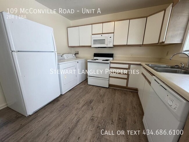 Building Photo - 109 McConville Rd