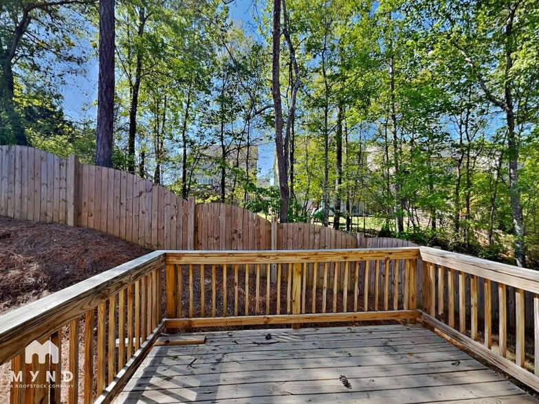 Building Photo - 401 Ruths Blvd