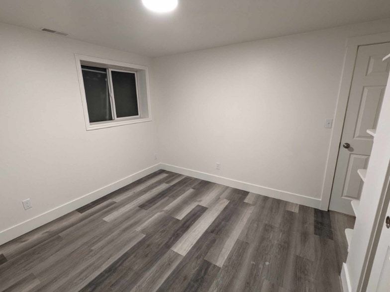 Building Photo - 2645 N 370 E