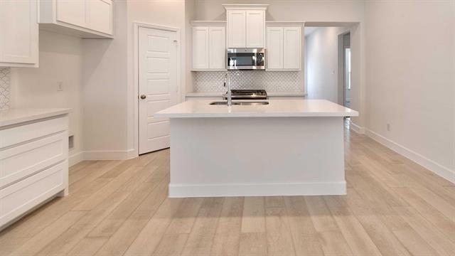 Building Photo - 2214 Rothbury Dr