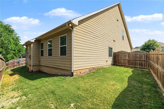 Building Photo - 5985 Carruth Lake Dr
