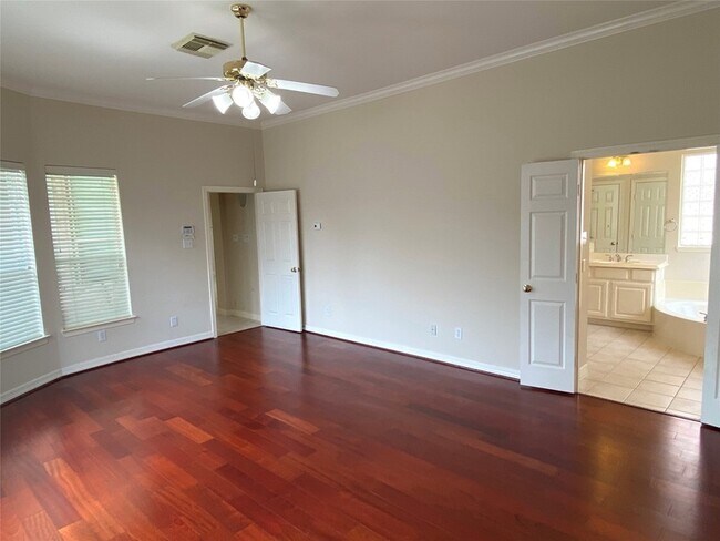 Building Photo - 4518 N Pine Brook Way