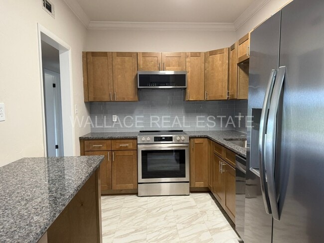 Building Photo - BEAUTIFUL, UPDATED 2 BEDROOM CONDO IN CHEROKEE AT WESTCLIFF