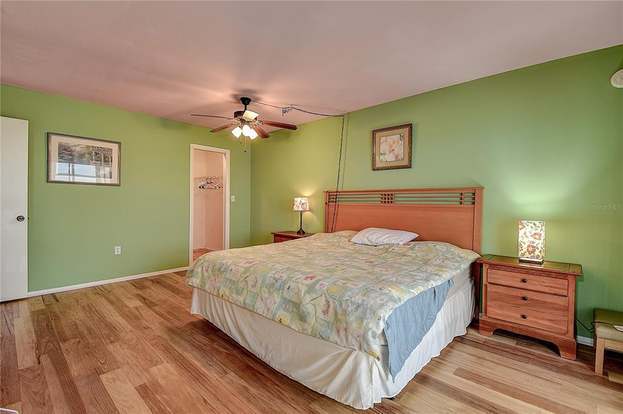 Building Photo - 4775 Cove Cir