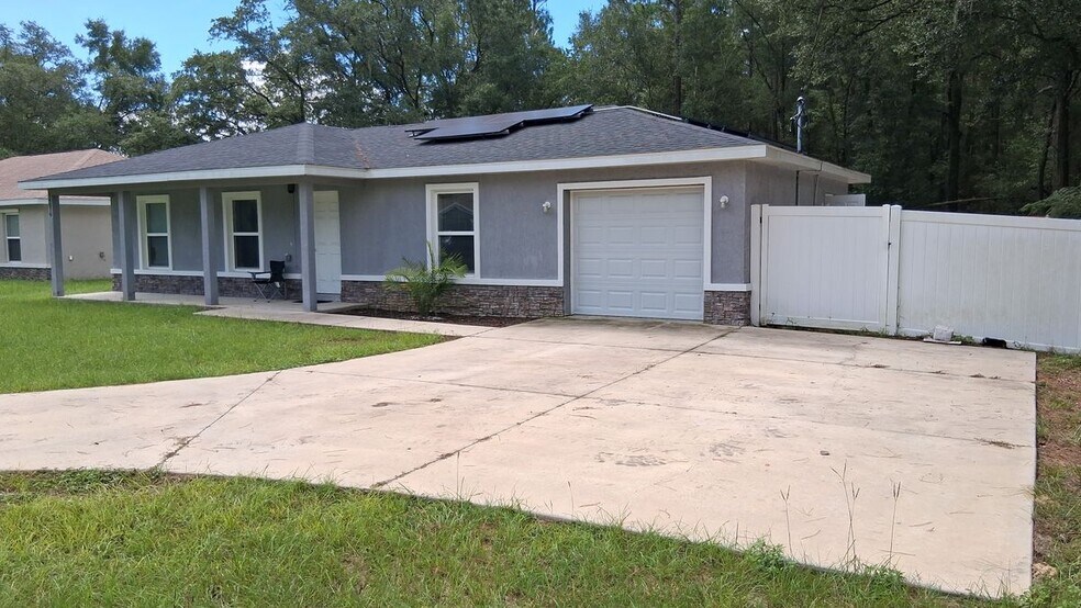Building Photo - 14870 SW 20th Pl