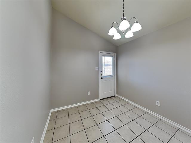 Building Photo - 8921 Highland Orchard Dr