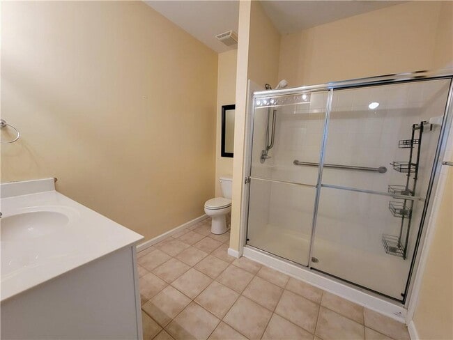 Building Photo - 216 Riverstone Pl