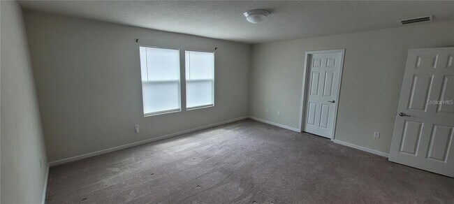 Building Photo - 1556 Aspen Ave