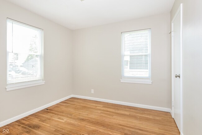 Building Photo - 2804 N Moreland Ave