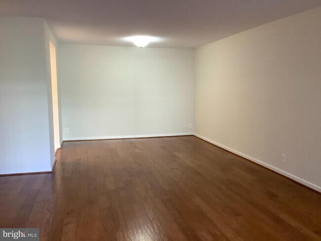 Building Photo - 5500 Friendship Blvd