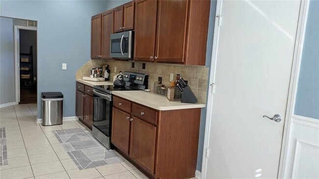 Building Photo - 581 Painted Leaf Dr