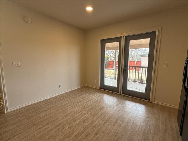 Building Photo - 334 Avalanche Ave