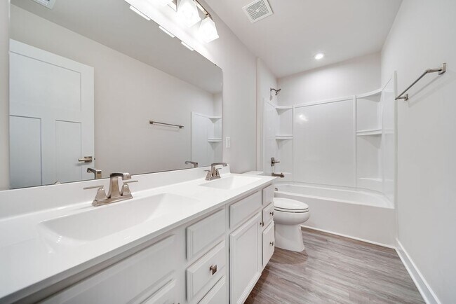 Building Photo - 1124 Watermark Way