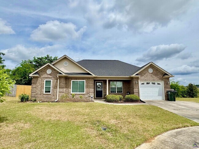 Building Photo - 508 Covington Cove