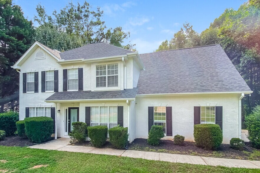 Building Photo - 135 Masters Dr