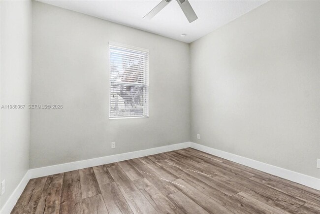 Building Photo - 2251 Napone Ln