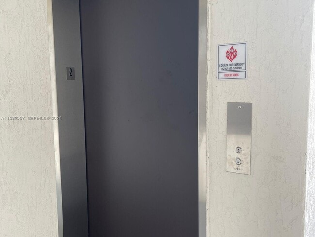 Building Photo - 7915 NW 104th Ave